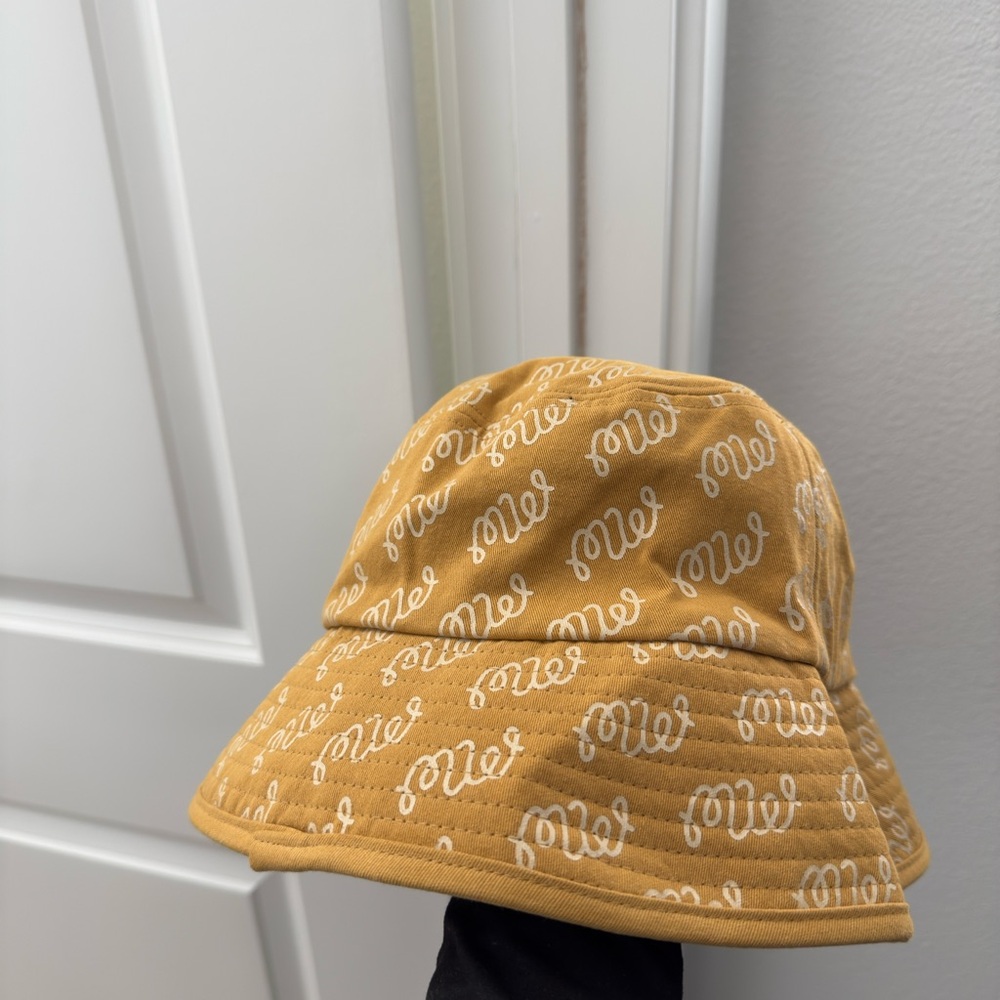 NWOT yellow Malbon hat
